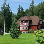 Klaara-manni Center Pensjonat Tori