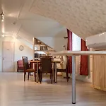 Klaara-manni Center Tori
