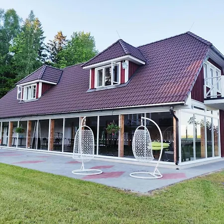 Klaara-manni Center Pensjonat