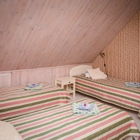 Klaara-manni Center * Тори