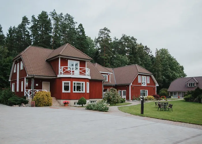 Klaara-manni Center Maison d'hôtes